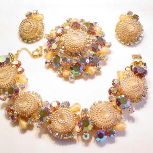 Absolutely Stunning Aurora Borealis and Beige D&E (Juliana) Parure