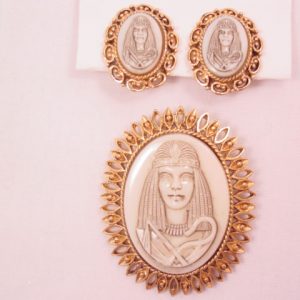 Glass Egyptian Cameo Pin and Earrings Set