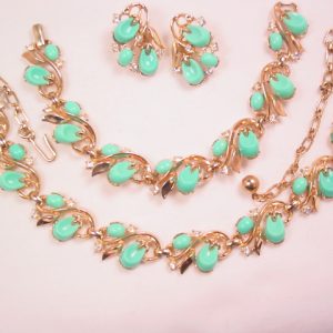 Terrific Aqua Blue Trifari Parure