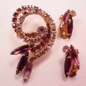 Lavender and Purple Swirl Pin and Earrings Set